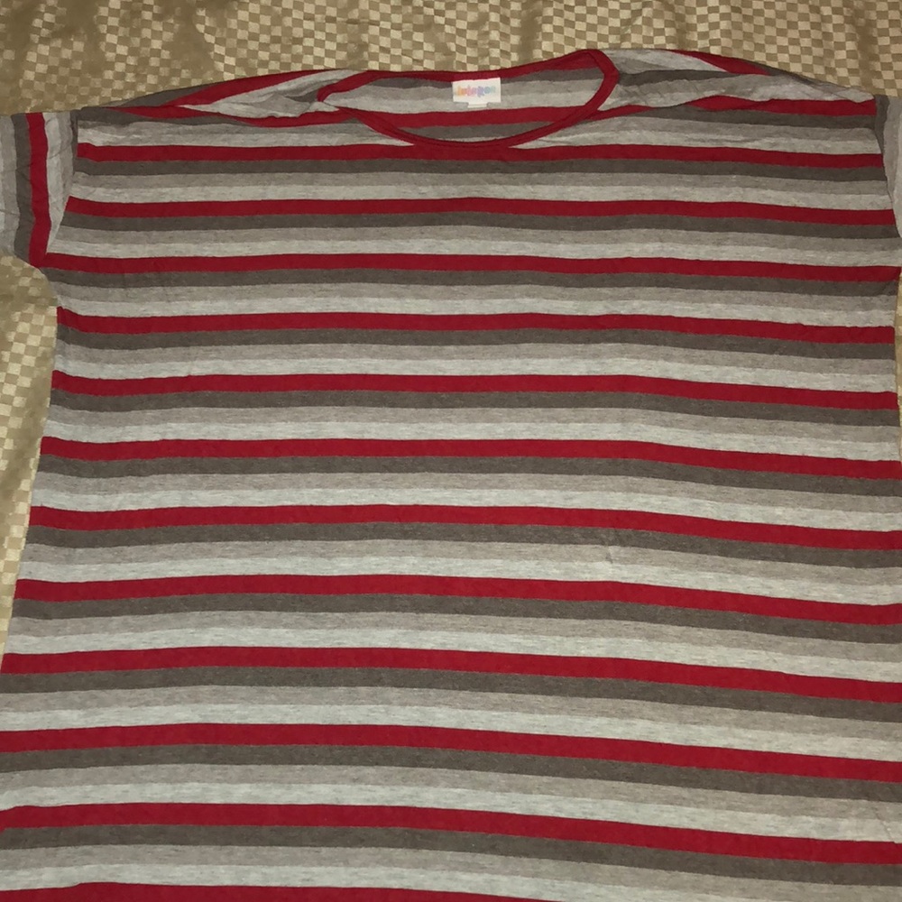 Medium LuLaRoe Irma